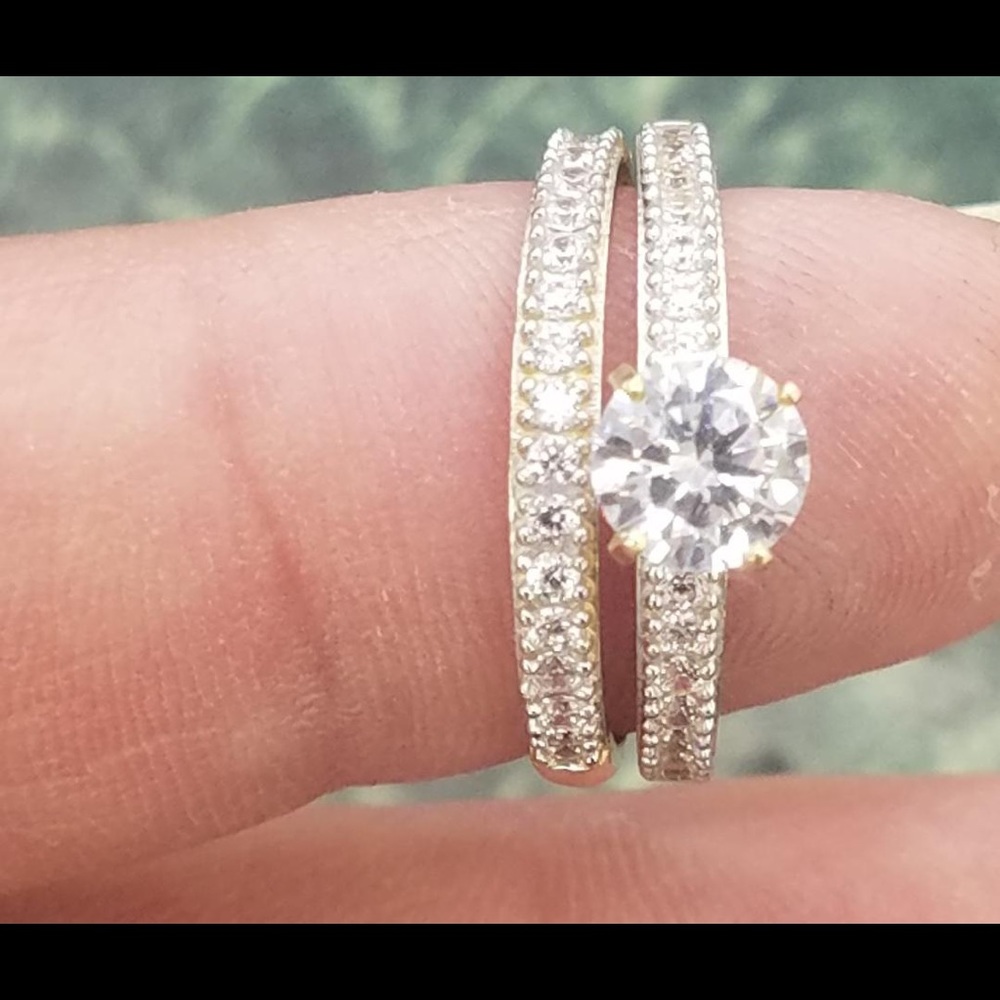 Dainty 14k Solid Yellow Gold Round Engagement Ring - Picture 8 of 9